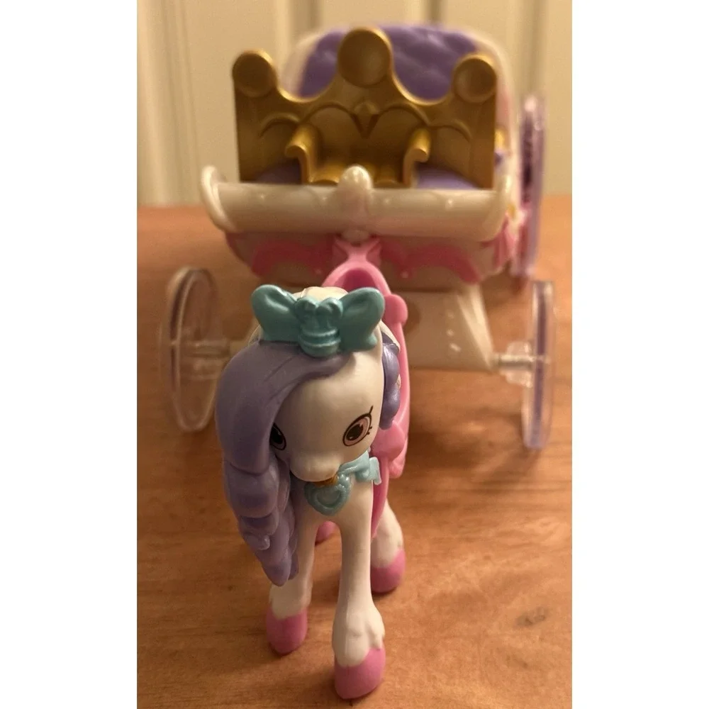 Happy Places Shopkins Wedding Horse‎ & Carriage
